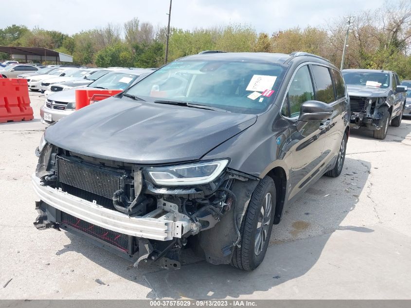 Photo 1 VIN: 2C4RC1L7XMR581337 - CHRYSLER PACIFICA 