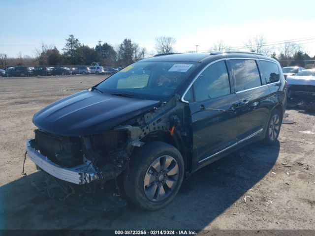 Photo 1 VIN: 2C4RC1N71JR105602 - CHRYSLER PACIFICA HYBRID 