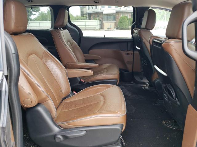 Photo 10 VIN: 2C4RC1N71JR229949 - CHRYSLER PACIFICA 