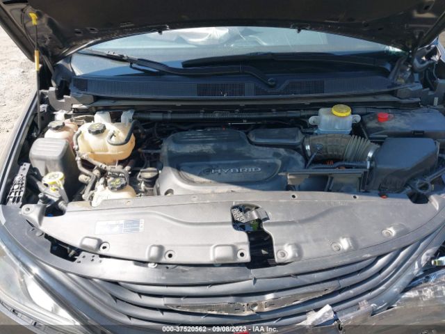 Photo 9 VIN: 2C4RC1N71KR570740 - CHRYSLER PACIFICA HYBRID 