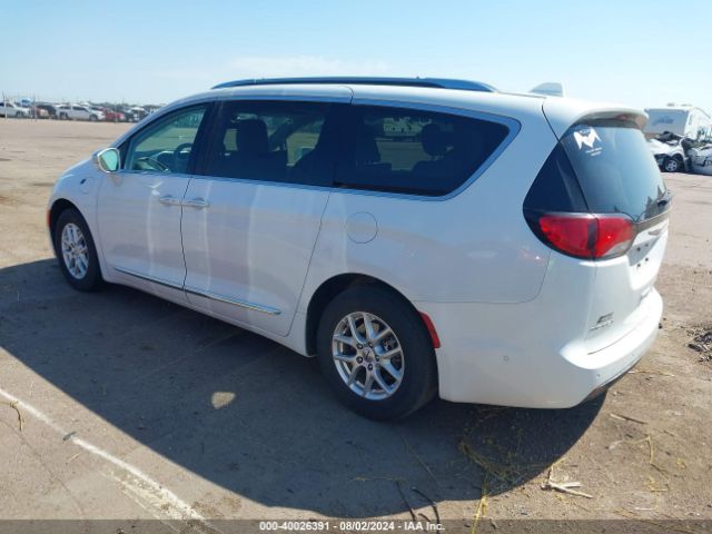 Photo 2 VIN: 2C4RC1N71LR190380 - CHRYSLER PACIFICA 