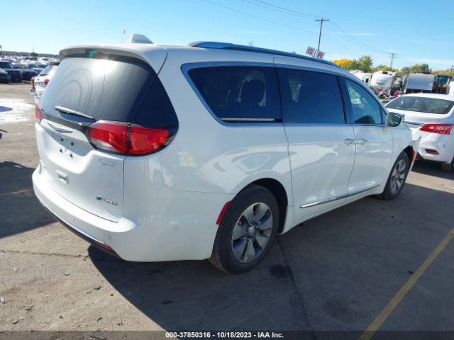 Photo 3 VIN: 2C4RC1N73JR126984 - CHRYSLER PACIFICA HYBRID 