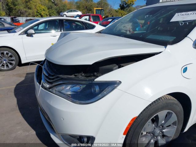 Photo 5 VIN: 2C4RC1N73JR126984 - CHRYSLER PACIFICA HYBRID 