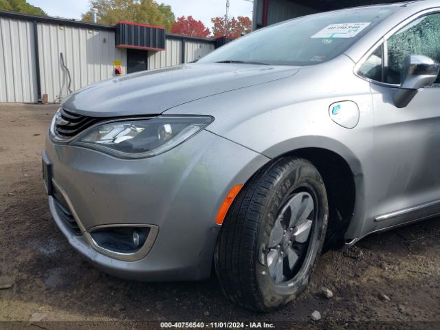 Photo 5 VIN: 2C4RC1N73JR159273 - CHRYSLER PACIFICA 