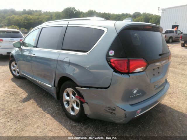 Photo 2 VIN: 2C4RC1N74HR753798 - CHRYSLER PACIFICA HYBRID 