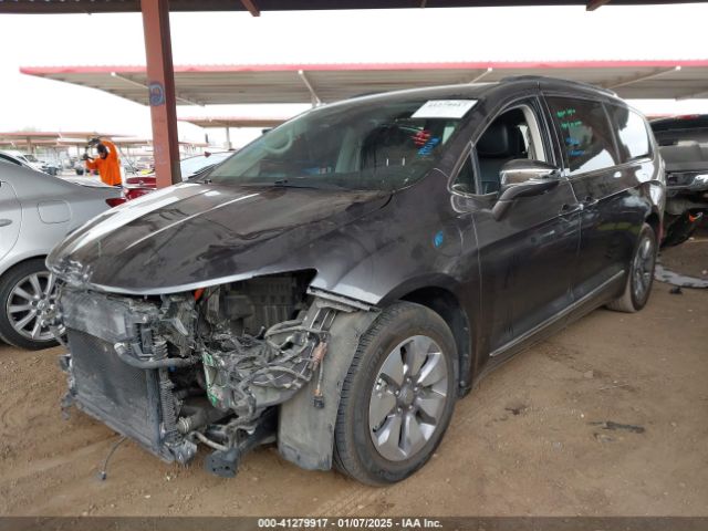 Photo 1 VIN: 2C4RC1N74JR229637 - CHRYSLER PACIFICA 