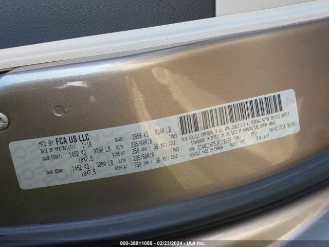 Photo 8 VIN: 2C4RC1N75JR118160 - CHRYSLER PACIFICA HYBRID 