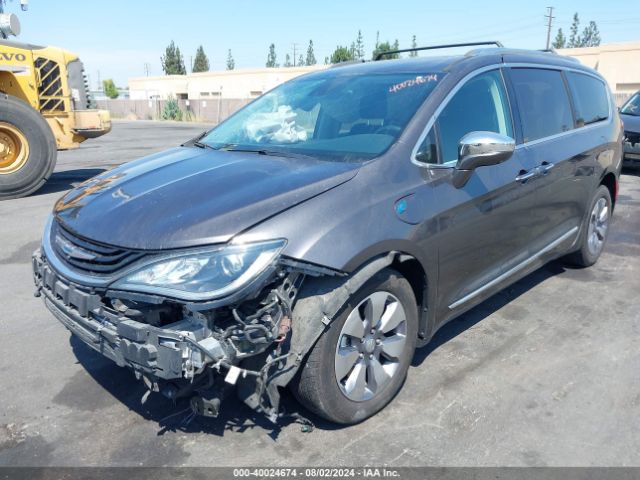 Photo 1 VIN: 2C4RC1N78JR213716 - CHRYSLER PACIFICA 