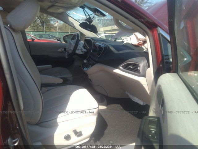 Photo 4 VIN: 2C4RC1N7XKR590260 - CHRYSLER PACIFICA 