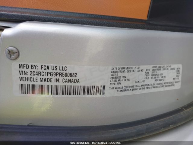 Photo 8 VIN: 2C4RC1PG9PR500682 - CHRYSLER PACIFICA 