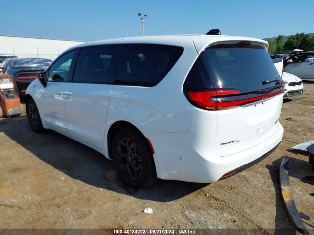 Photo 2 VIN: 2C4RC1S70PR542746 - CHRYSLER PACIFICA 