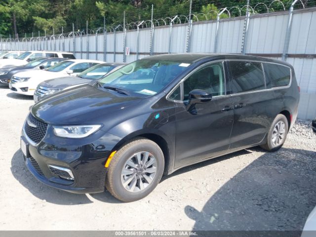 Photo 1 VIN: 2C4RC1S70RR169209 - CHRYSLER PACIFICA 