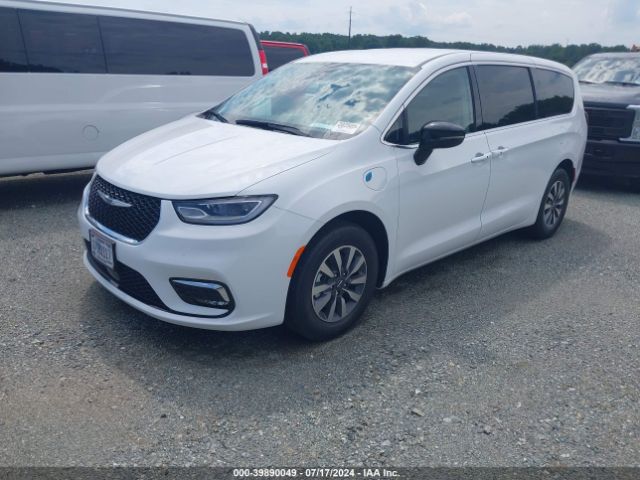 Photo 1 VIN: 2C4RC1S70RR174295 - CHRYSLER PACIFICA HYBRID 