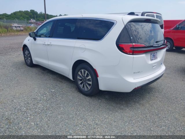 Photo 2 VIN: 2C4RC1S70RR174295 - CHRYSLER PACIFICA HYBRID 