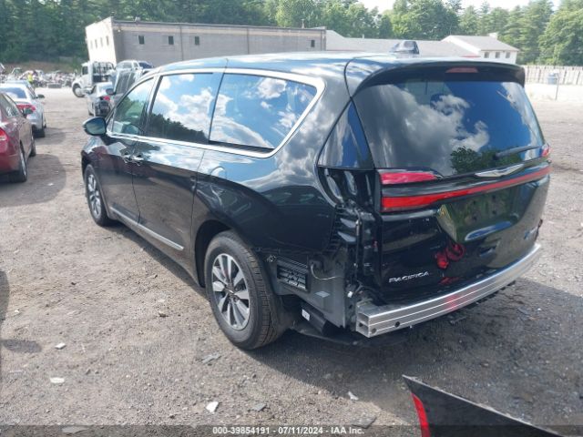 Photo 2 VIN: 2C4RC1S72NR190010 - CHRYSLER PACIFICA HYBRID 