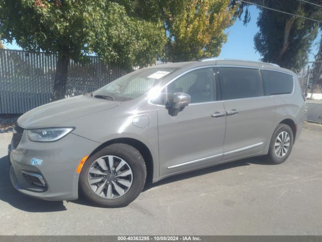 Photo 1 VIN: 2C4RC1S73MR553428 - CHRYSLER PACIFICA 