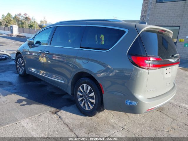 Photo 2 VIN: 2C4RC1S73MR553428 - CHRYSLER PACIFICA 