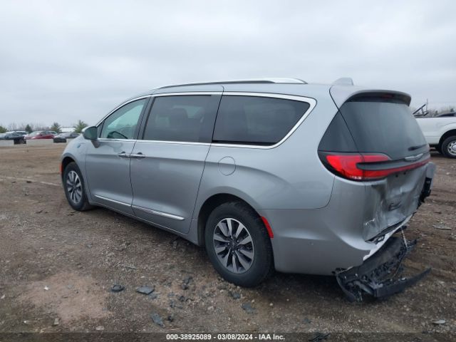 Photo 2 VIN: 2C4RC1S75MR590335 - CHRYSLER PACIFICA HYBRID 