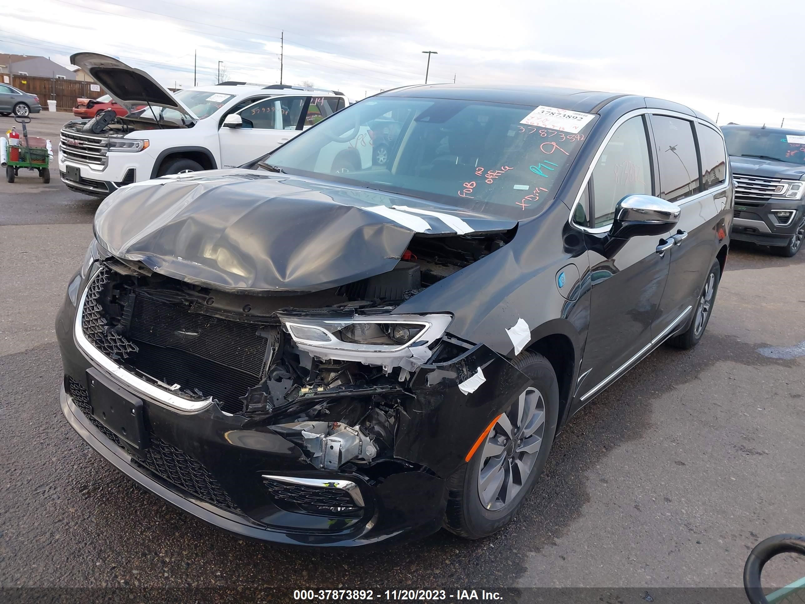 Photo 1 VIN: 2C4RC1S76PR614324 - CHRYSLER PACIFICA 