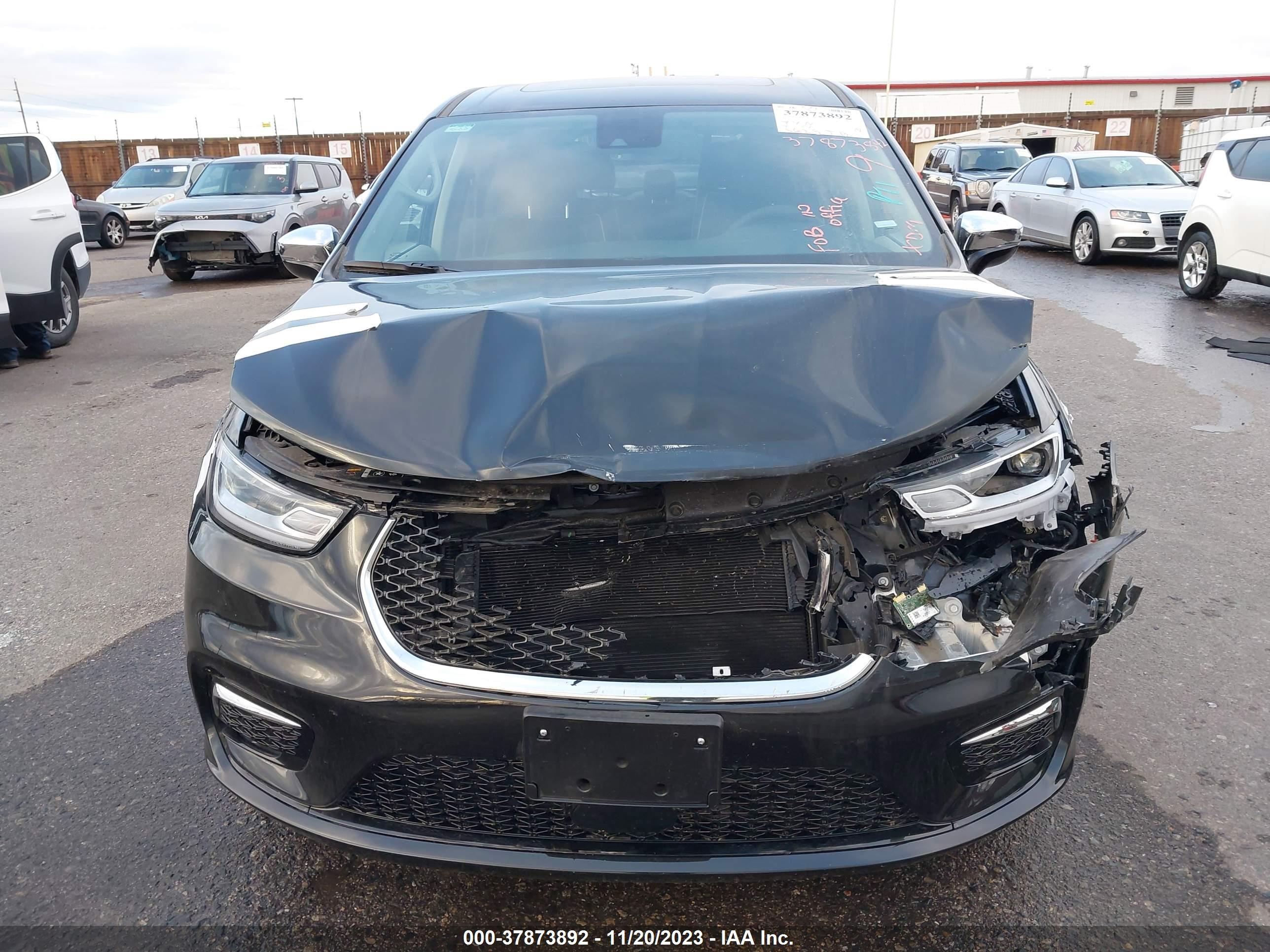 Photo 11 VIN: 2C4RC1S76PR614324 - CHRYSLER PACIFICA 