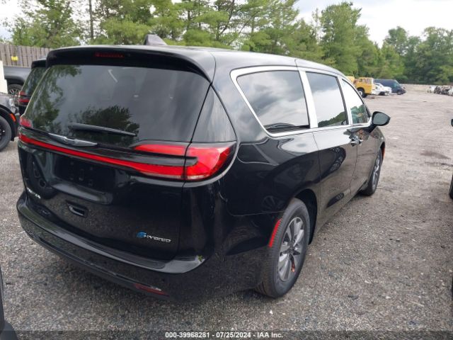 Photo 3 VIN: 2C4RC1S76RR188332 - CHRYSLER PACIFICA 