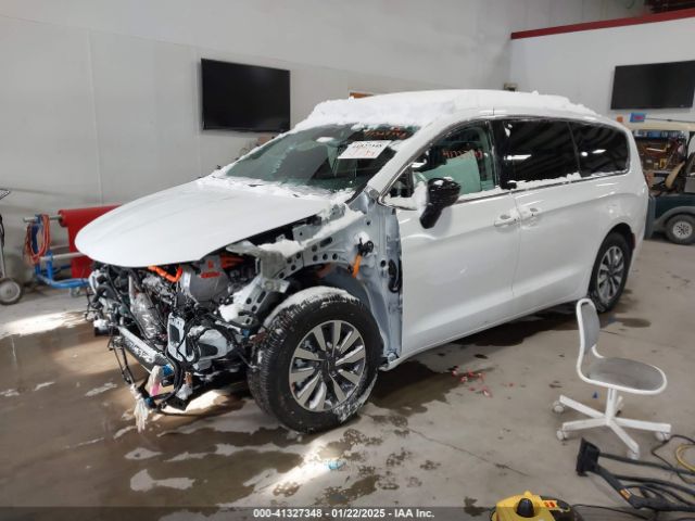 Photo 1 VIN: 2C4RC1S77RR166565 - CHRYSLER PACIFICA 