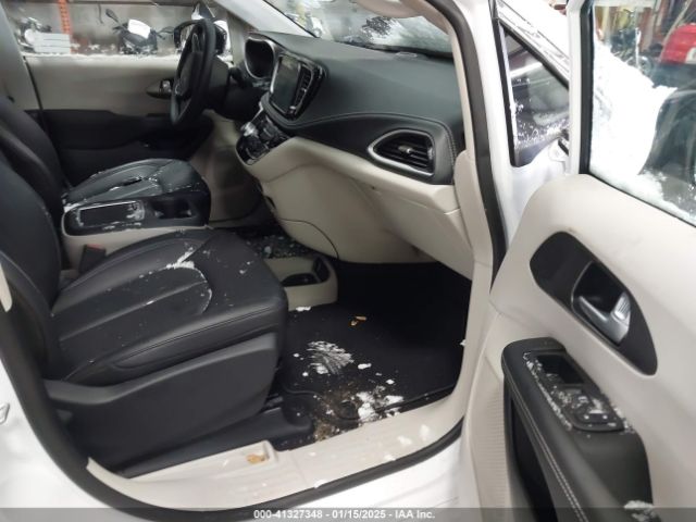 Photo 4 VIN: 2C4RC1S77RR166565 - CHRYSLER PACIFICA 
