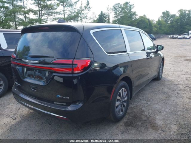 Photo 3 VIN: 2C4RC1S77RR177727 - CHRYSLER PACIFICA HYBRID 