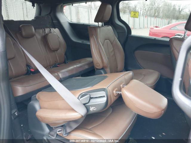 Photo 7 VIN: 2C4RC1S78MR584304 - CHRYSLER PACIFICA HYBRID 