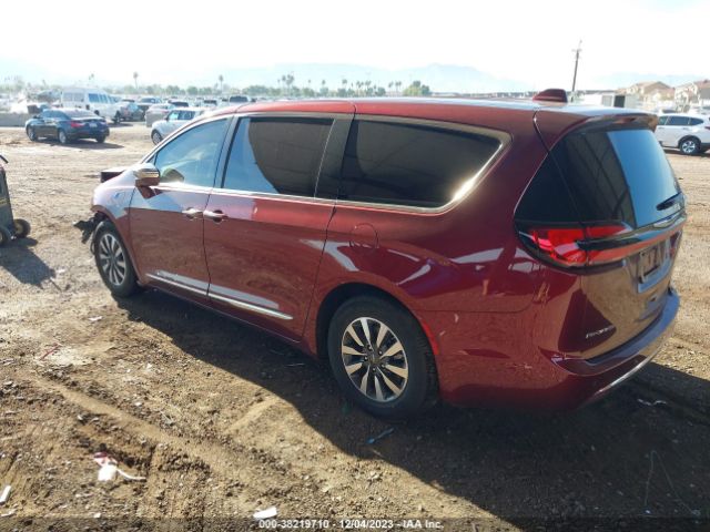 Photo 2 VIN: 2C4RC1S79NR148627 - CHRYSLER PACIFICA HYBRID 