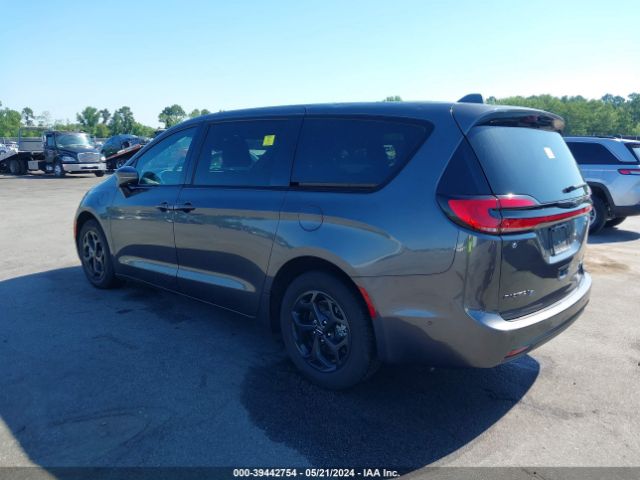 Photo 2 VIN: 2C4RC1S79NR216344 - CHRYSLER PACIFICA HYBRID 