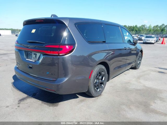 Photo 3 VIN: 2C4RC1S79NR216344 - CHRYSLER PACIFICA HYBRID 