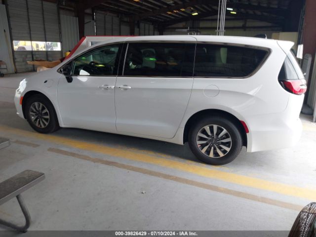 Photo 2 VIN: 2C4RC1S79RR170844 - CHRYSLER PACIFICA HYBRID 