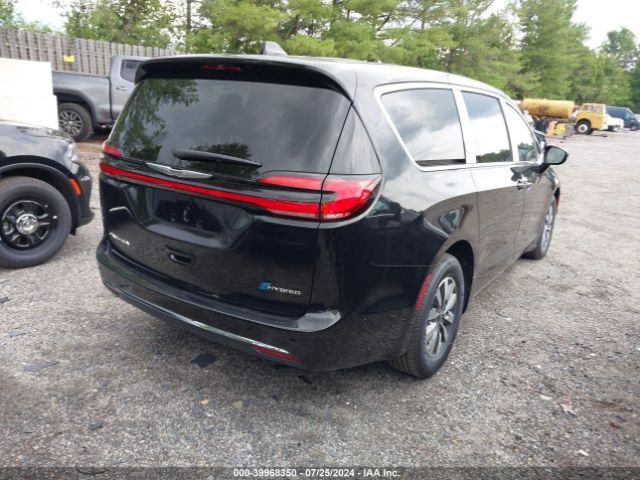 Photo 3 VIN: 2C4RC1S7XRR188348 - CHRYSLER PACIFICA 