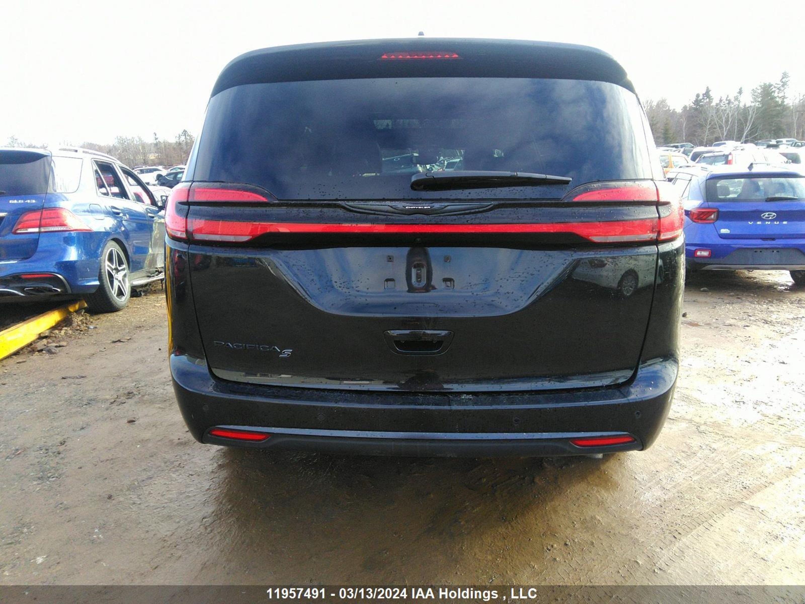 Photo 16 VIN: 2C4RC3BG8PR584707 - CHRYSLER PACIFICA 