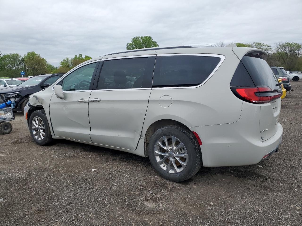 Photo 1 VIN: 2C4RC3BG9MR563358 - CHRYSLER PACIFICA 