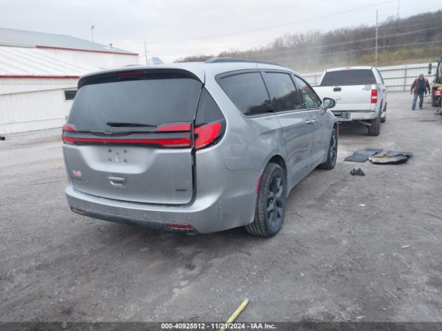 Photo 3 VIN: 2C4RC3FG7MR511186 - CHRYSLER PACIFICA 