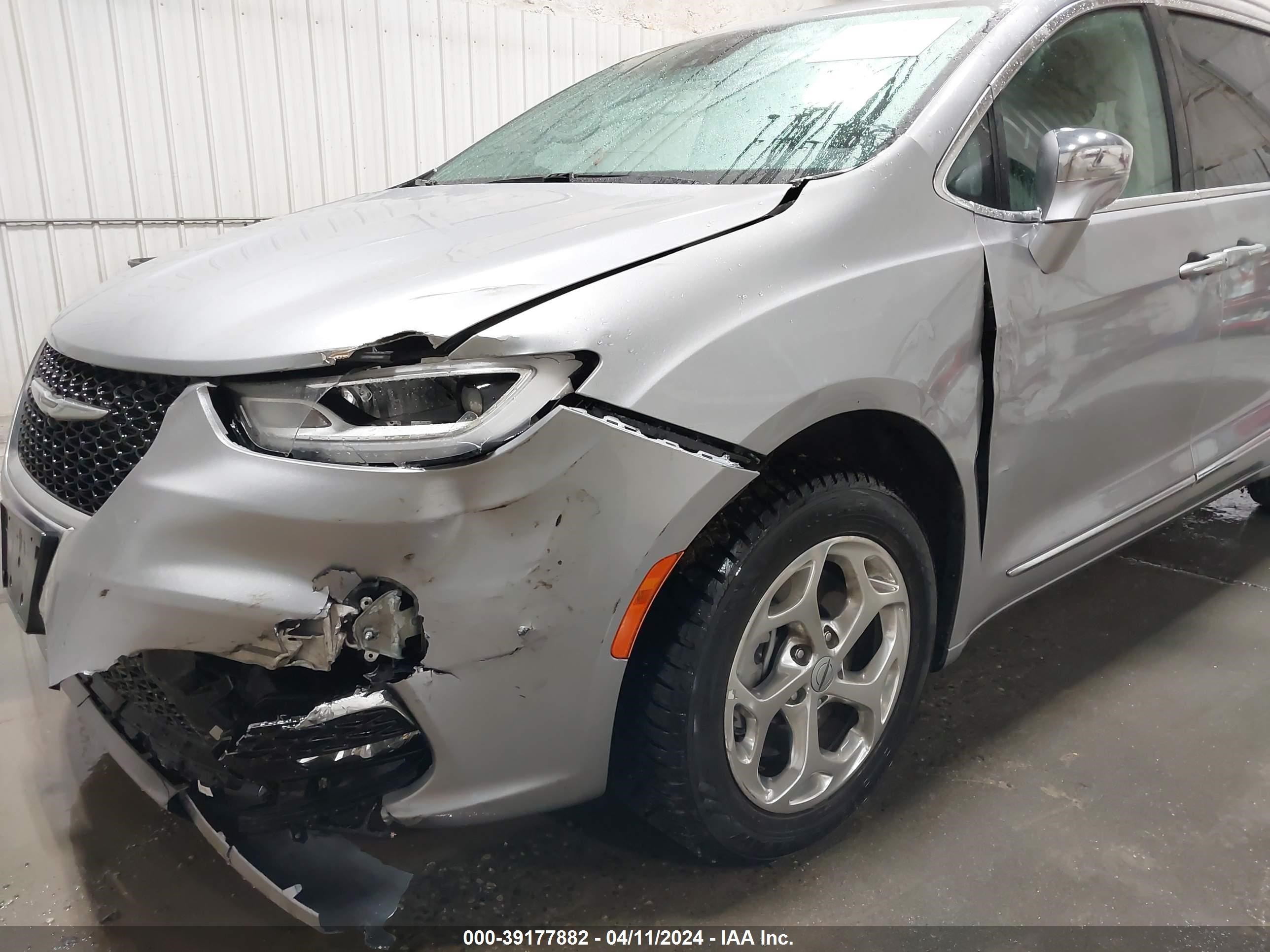 Photo 5 VIN: 2C4RC3GG6MR544999 - CHRYSLER PACIFICA 