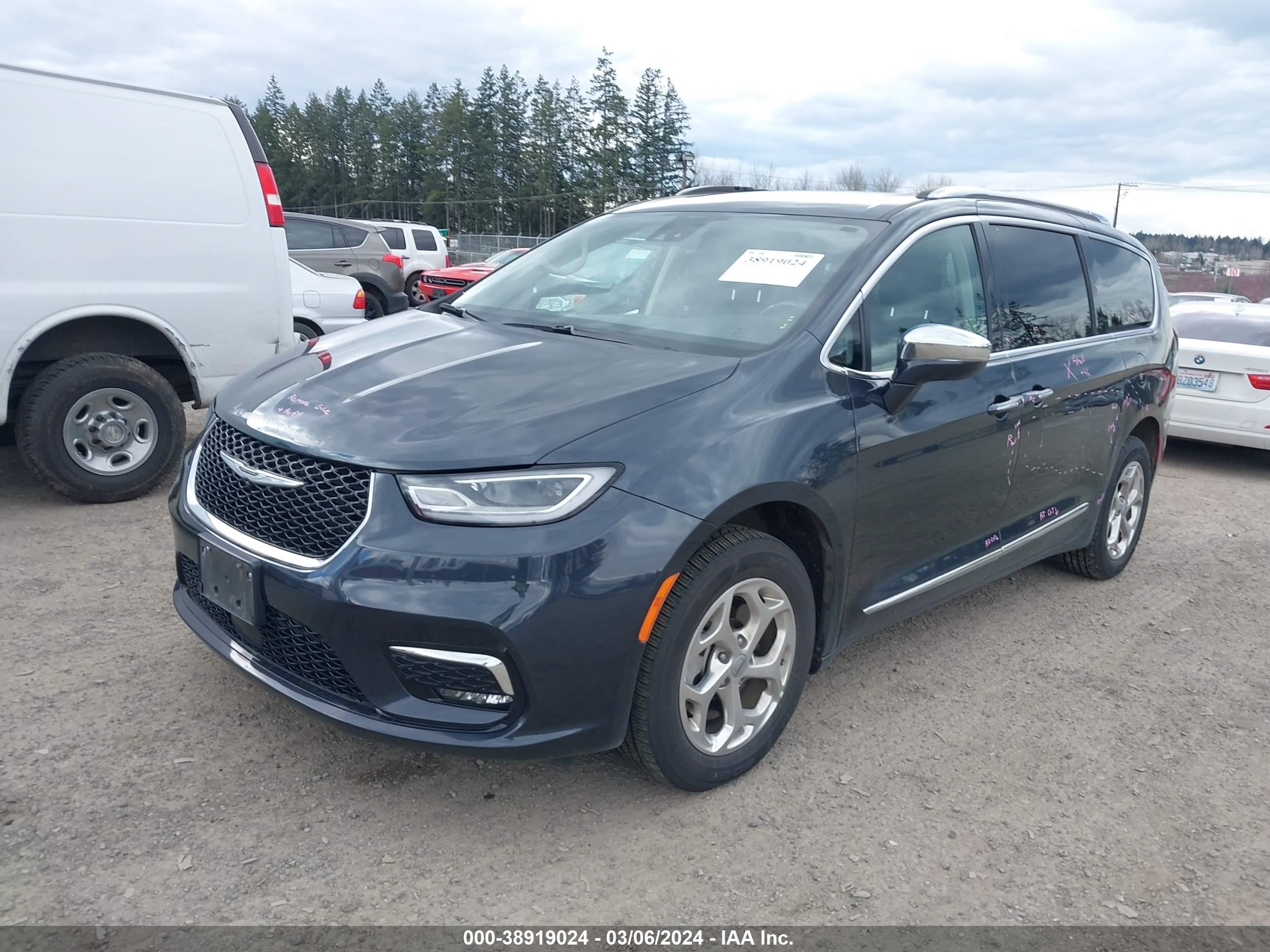 Photo 1 VIN: 2C4RC3GG9MR537013 - CHRYSLER PACIFICA 