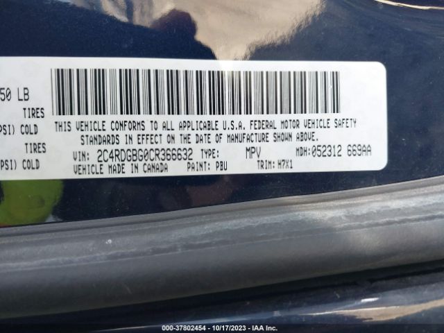 Photo 8 VIN: 2C4RDGBG0CR366632 - DODGE GRAND CARAVAN 