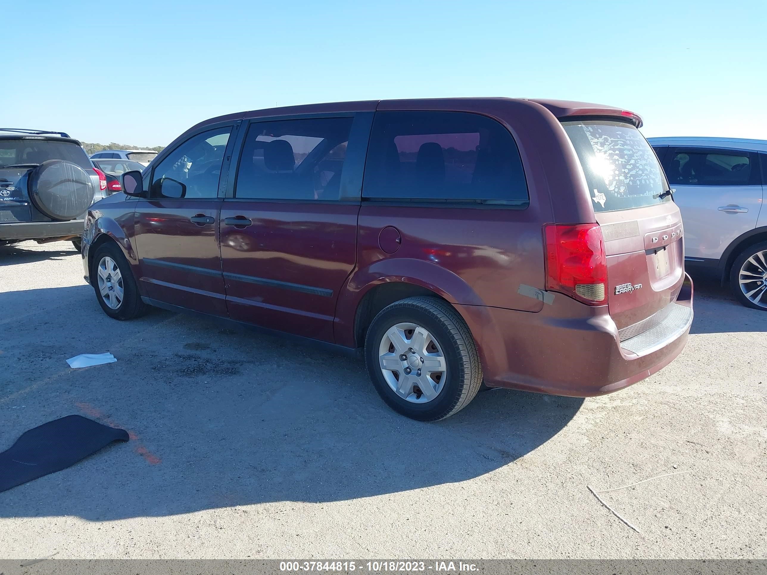 Photo 2 VIN: 2C4RDGBG0DR506566 - DODGE CARAVAN 