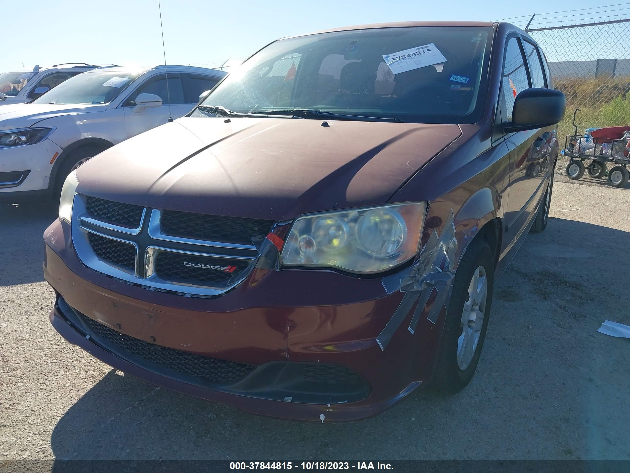 Photo 5 VIN: 2C4RDGBG0DR506566 - DODGE CARAVAN 