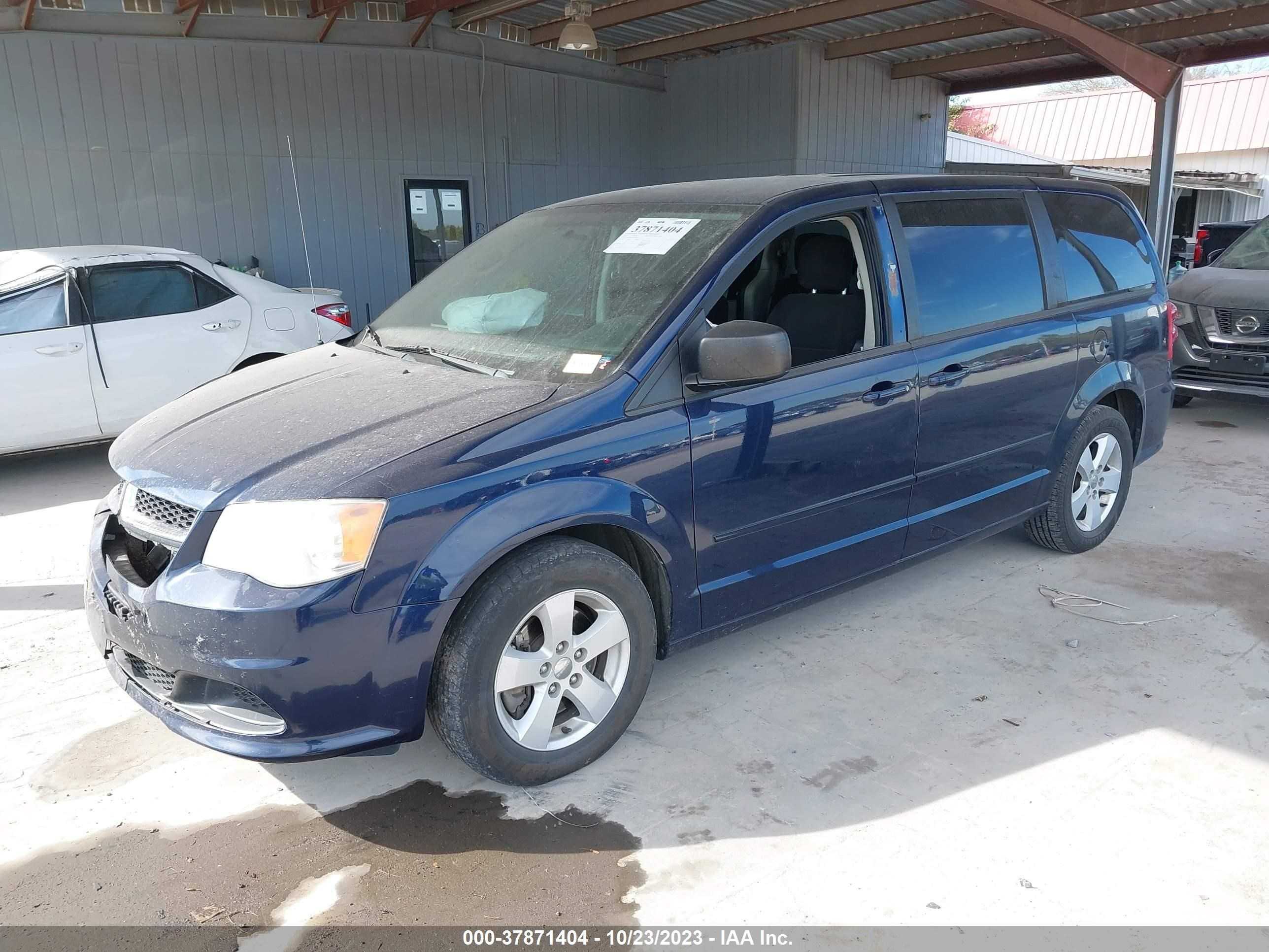 Photo 1 VIN: 2C4RDGBG0DR515932 - DODGE CARAVAN 