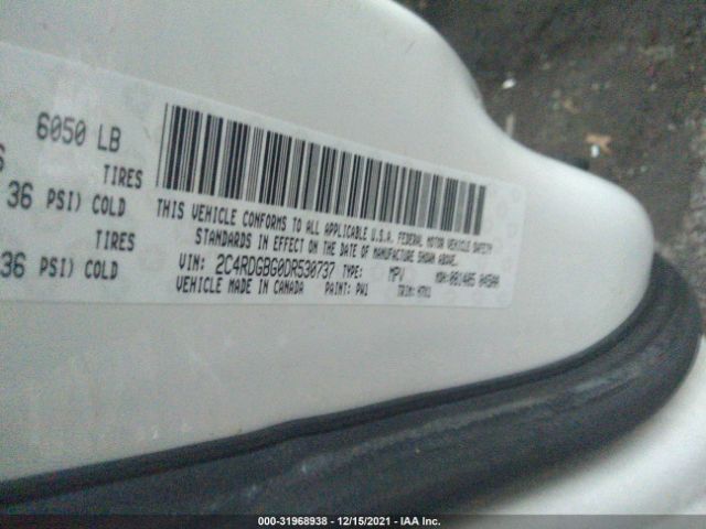 Photo 8 VIN: 2C4RDGBG0DR530737 - DODGE GRAND CARAVAN 