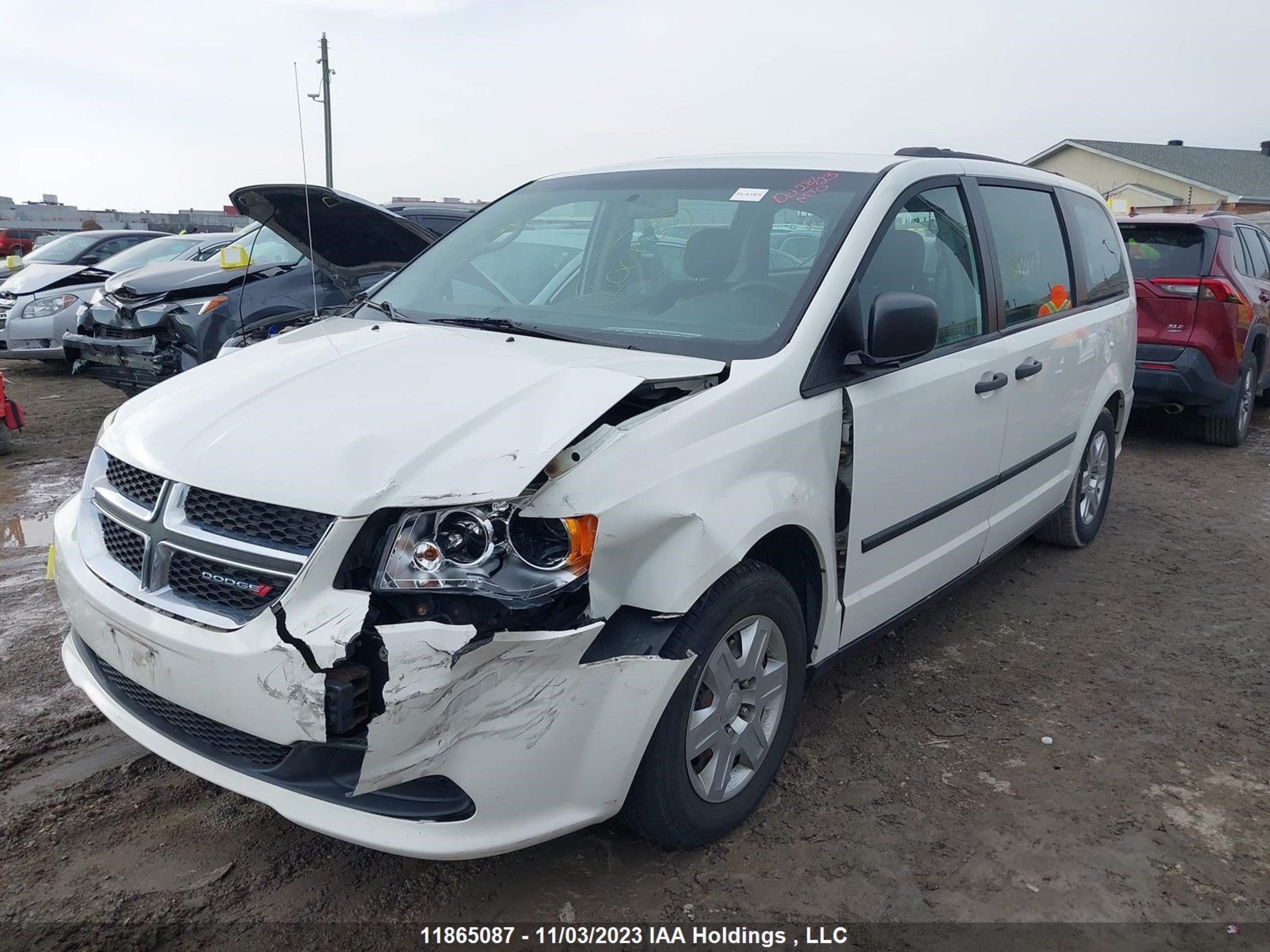 Photo 5 VIN: 2C4RDGBG0DR571482 - DODGE CARAVAN 