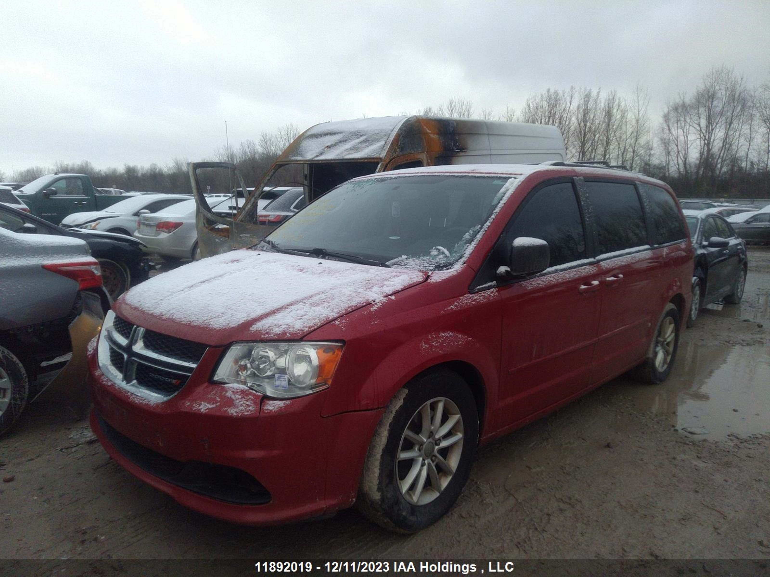 Photo 1 VIN: 2C4RDGBG0DR597323 - DODGE CARAVAN 