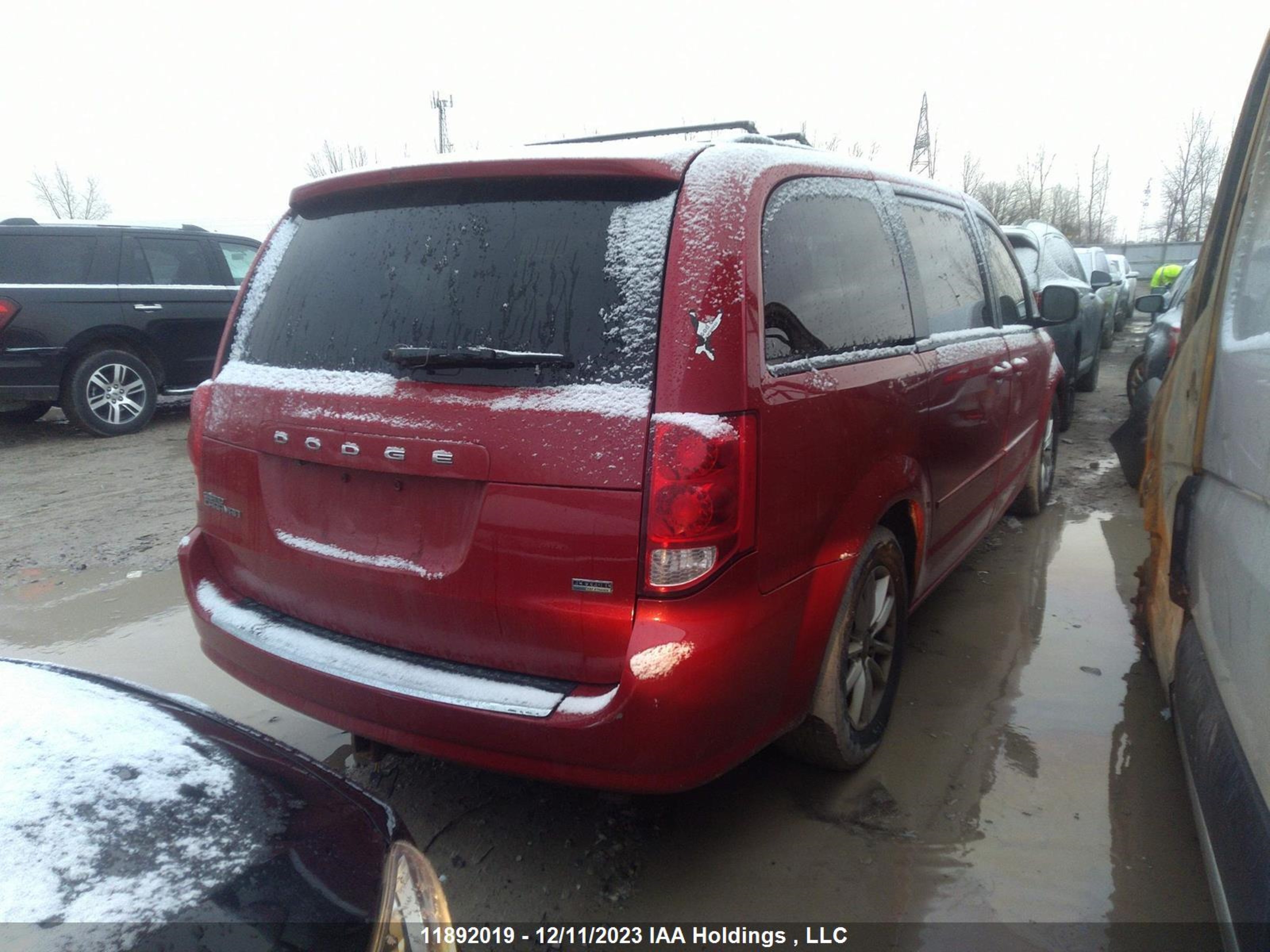 Photo 3 VIN: 2C4RDGBG0DR597323 - DODGE CARAVAN 