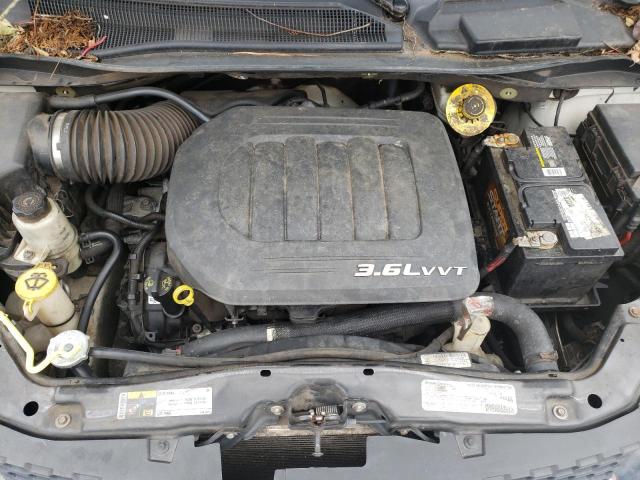 Photo 11 VIN: 2C4RDGBG0DR710431 - DODGE CARAVAN 