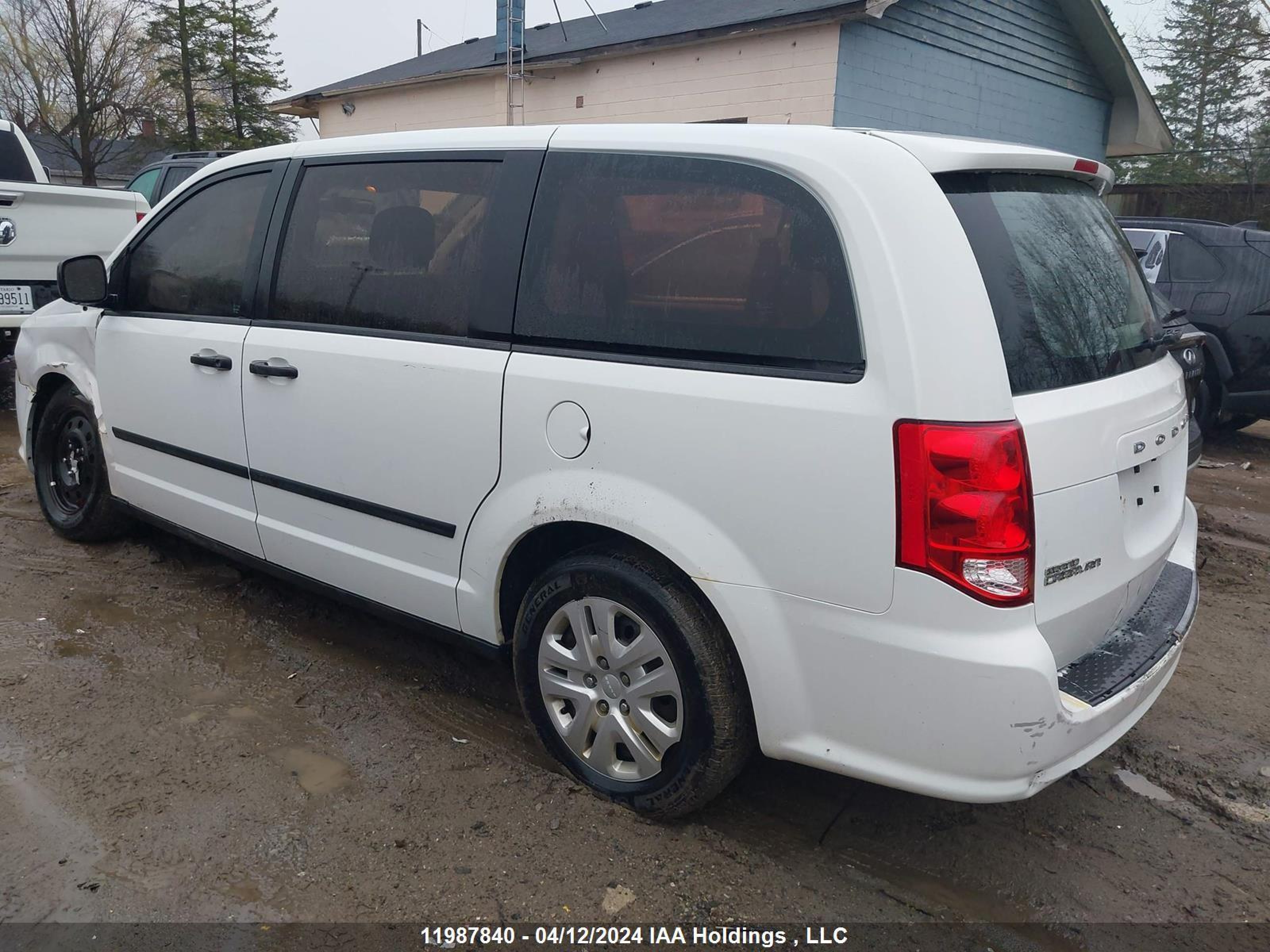 Photo 2 VIN: 2C4RDGBG0ER306398 - DODGE CARAVAN 