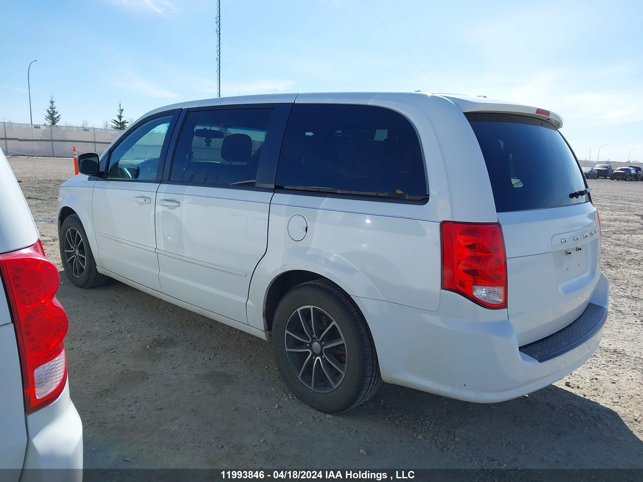 Photo 13 VIN: 2C4RDGBG0FR501399 - DODGE CARAVAN 